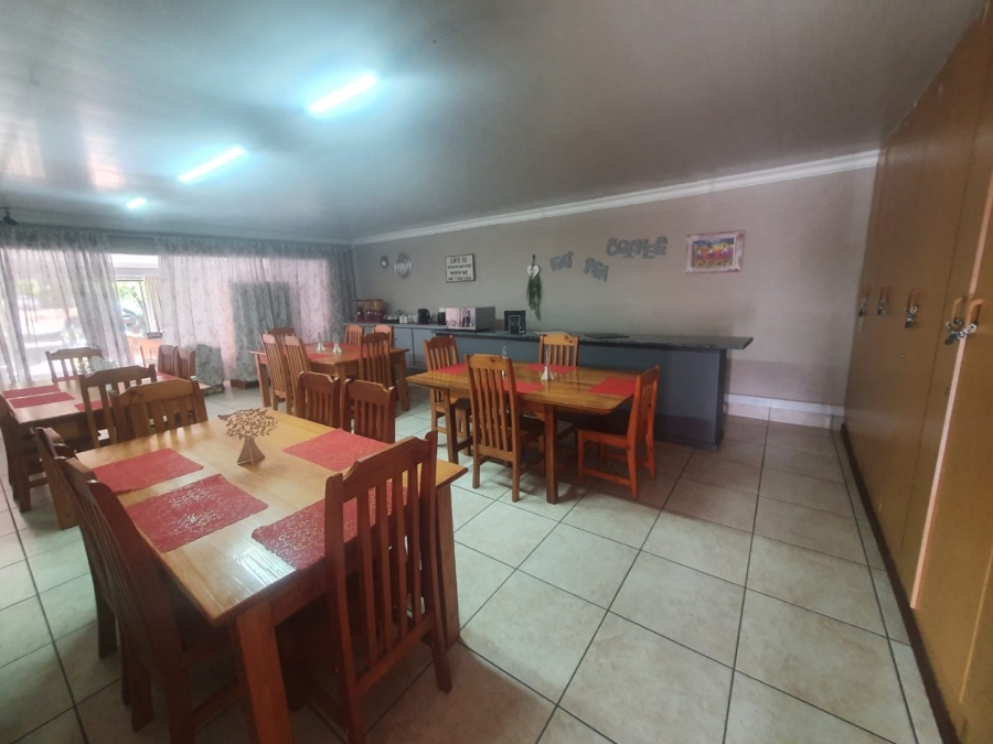 12 Bedroom Property for Sale in Pellissier Free State